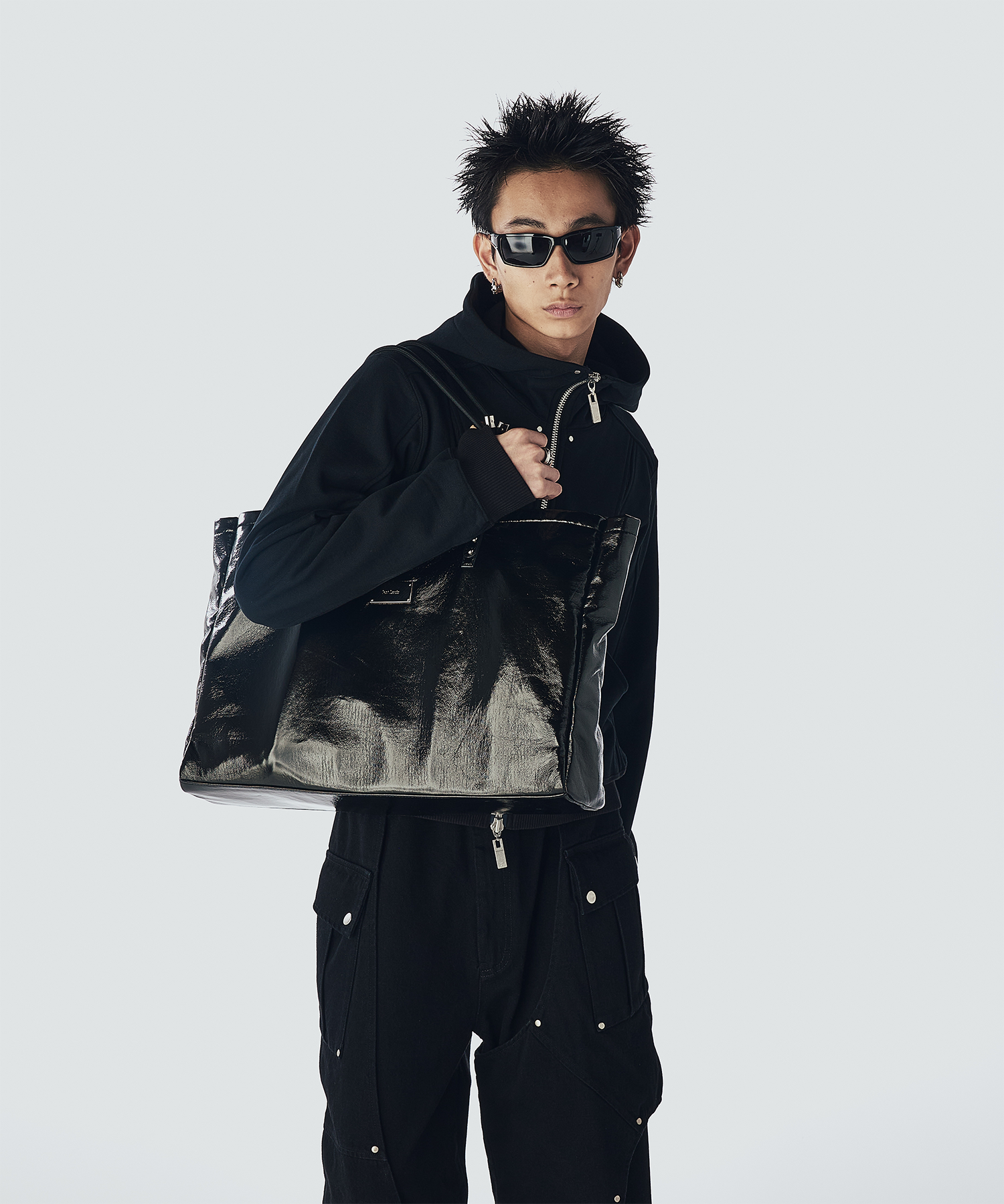 Carabiner Tote Bag – Jent Louis Carabiner Tote Bag – Jent Louis
