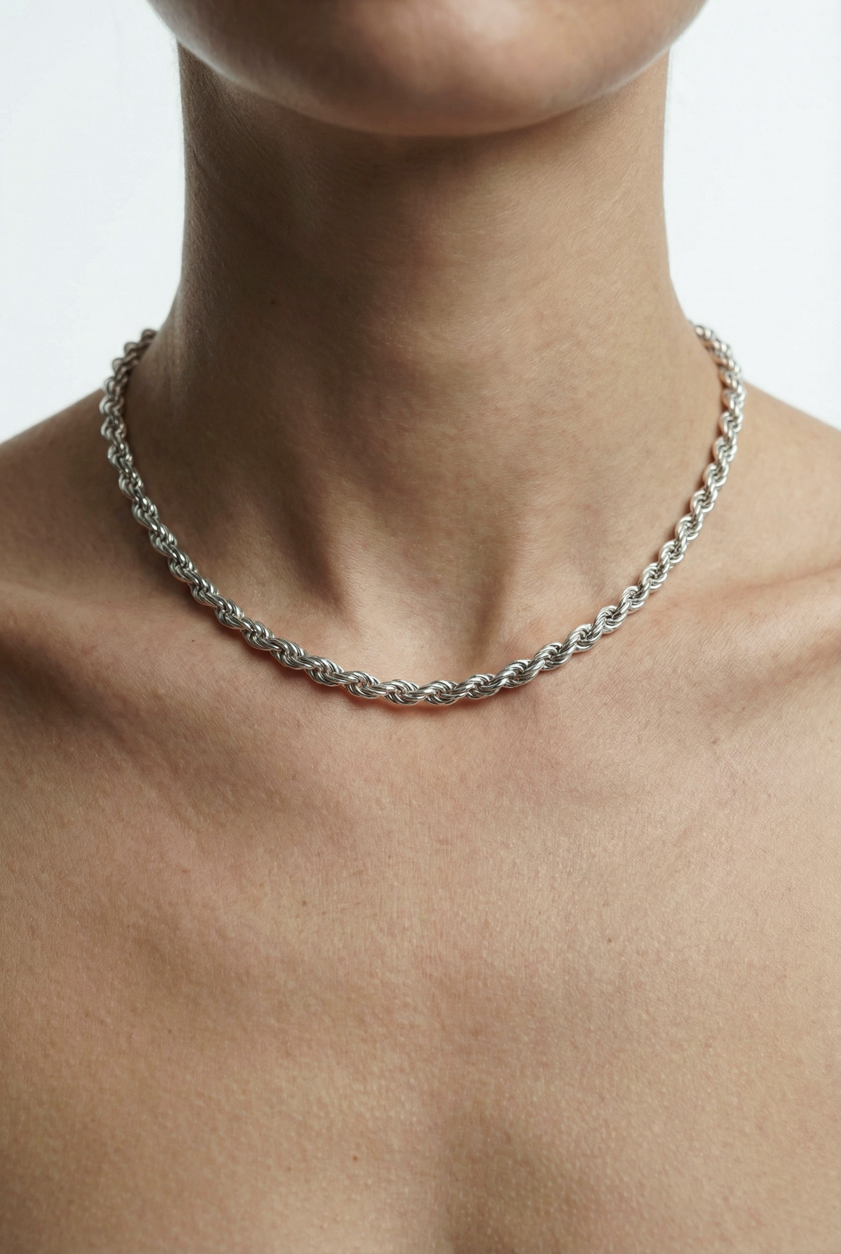 Twisted Chain Necklace – Silver 925 – Jent Louis Twisted Chain Necklace – Silver 925 – Jent Louis